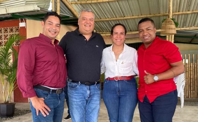 Alianzas liberales fortalecen la candidatura de Monedero al senado alianzas-liberales-fortalecen-la-candidatura-de-monedero-al-senado-01-jpg