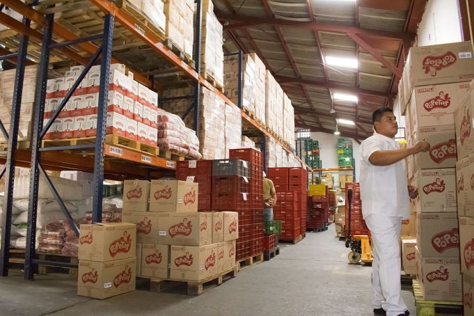 Cayó fundación que revendía las donaciones del Banco de Alimentos de Cali cayo-fundacion-que-revendía-las-donaciones-del-banco-de-alimentos-de-cali-01