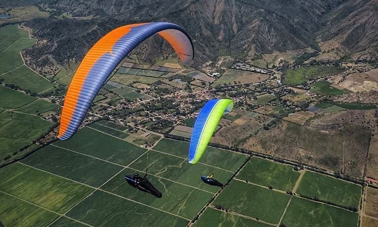 roldanillo-abre-sus-cielos-al-open-parapente-2025-04