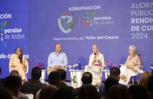 Gobernadora del Valle rindió cuentas de su primer año de gestión. gobernadora-del-valle-rindio-cuentas-de-su-primer-ano-de-gestion-01
