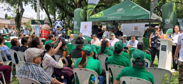 alcaldia-de-cali-y-swisscontact-lanzan-campana-residuos-que-valen-oro-03