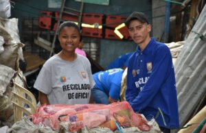 Cali lanza estrategia de reciclaje con apoyo suizo para involucrar a 600 mil ciudadanos. cali-lanza-estrategia-de-reciclaje-con-apoyo-suizo-para-involucrar-a-600-mil-ciudadanos-03