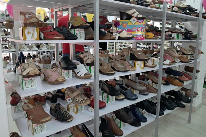 Calzado Rómulo, una fábrica transnacional que brinda bienestar a sus pies. calzado-romulo-una-fabrica-transnacional-que-brinda-bienestar-a-sus-pies-01