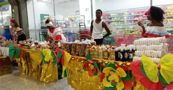 En la Terminal de Cali también se vive el Petronio Álvarez. en-la-terminal-de-cali-tambien-se-vive-el-petronio-alvarez-05