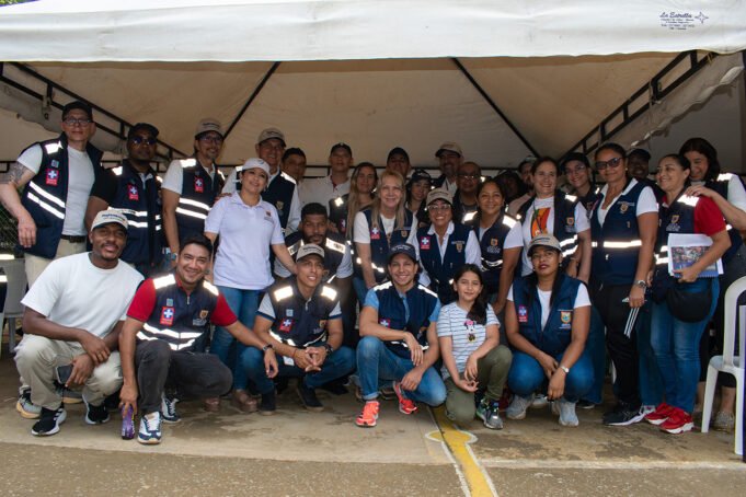 Los defensores del paciente de la Secretaría de Salud llegaron a Las Palmas 1 y Alto Polvorines. los-defensores-del-paciente-de-la-secretaria-de-salud-llegaron-a-las-palmas-1-y-alto-polvorines-05