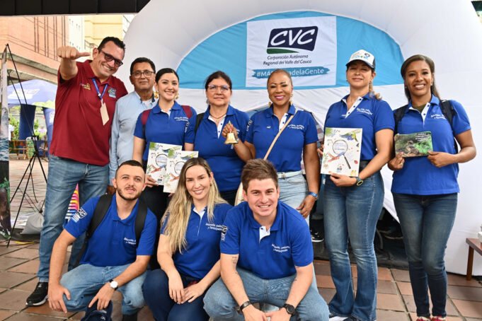 Con éxito se desarrolla la Gran Vitrina Verde de la CVC en Cali. con-exito-se-desarrolla-la-gran-vitrina-verde-de-la-cvc-en-cali-03