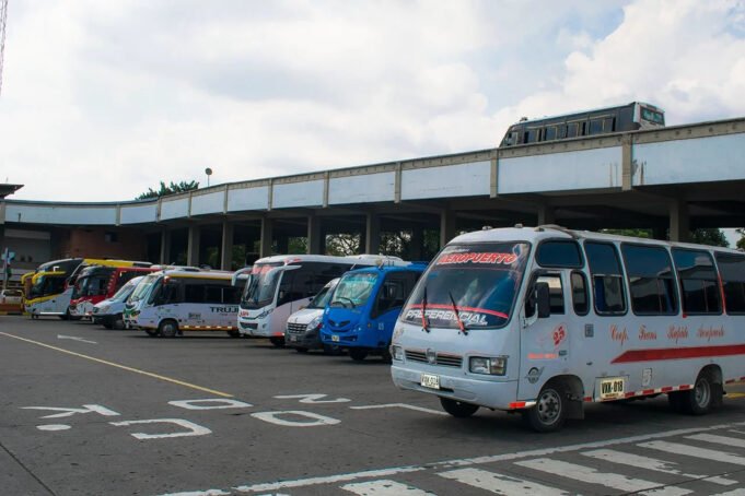 La Agencia Nacional de Seguridad Vial presenta medidas para la Semana de Receso Escolar desde la Terminal de Cali. la-agencia-nacional-de-seguridad-vial-presenta-medidas-para-la-semana-de-receso-escolar-desde-la-terminal-de-cali-02