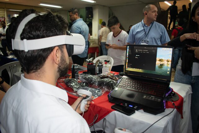 unicuces-realizo-con-exito-el-XXV-encuentro-de-ciencia-y-tecnologia-y-la-XXI-muestra-empresarial-02 unicuces-realizo-con-exito-el-XXV-encuentro-de-ciencia-y-tecnologia-y-la-XXI-muestra-empresarial-02