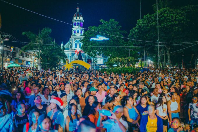 Alcalde de Pradera presenta balance de gestión y extiende invitación a disfrutar del alumbrado navideño 2025 alcalde-de-pradera-presenta-balance-de-gestion-y-extiende-invitacion-a-disfrutar-del-alumbrado-navideno-2025-06