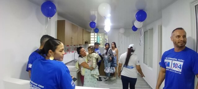 equipo-lopez-taborda-hace-realidad-el-sueno-de-vivienda-a-familia-trujillense-04