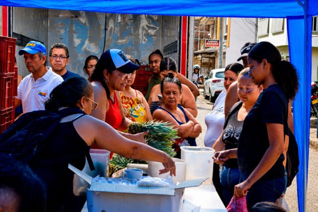 la-fundacion-social-mi-gente-y-el-banco-de-alimentos-de-cali-continuan-combatiendo-el-hambre-con-mercados-solidarios-01
