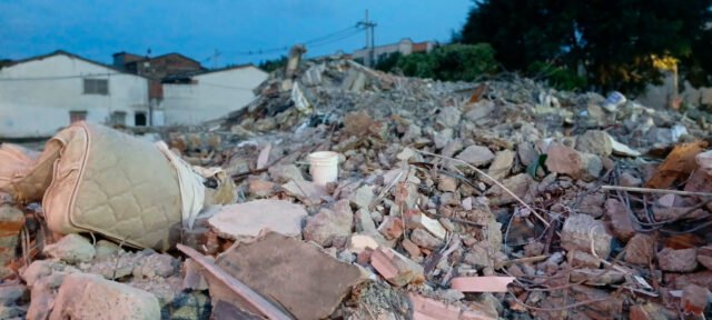 asi-se-ve-hoy-torres-del-limonar-20-dias-despues-del-terremoto-que-desplomo-dos-edificios-en-cali-03